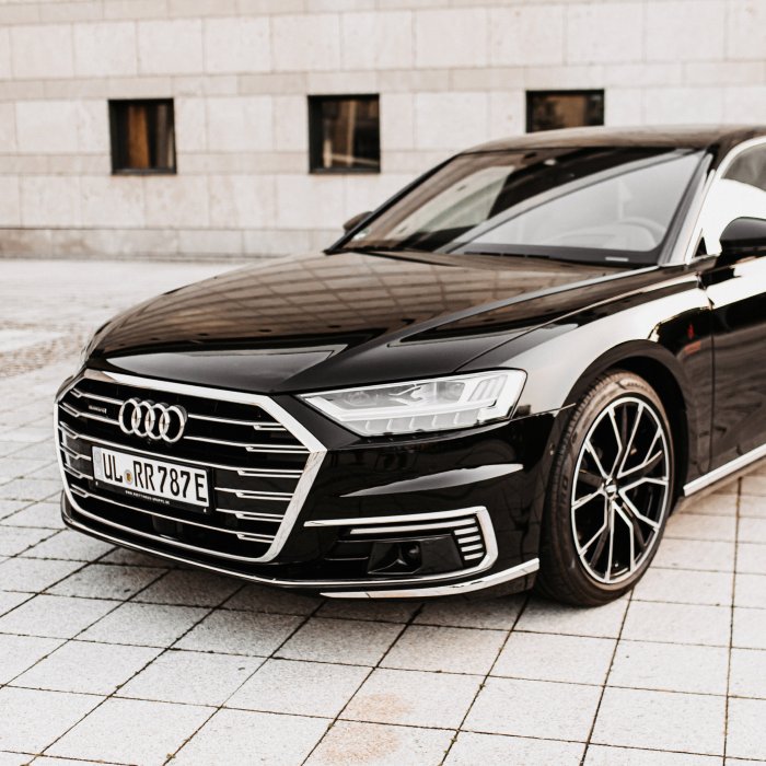 Audi A8 Hybrid